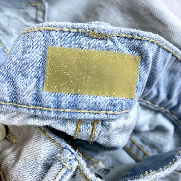 MOTHER Jeans Women Sz 26 Light Wash Distressed The Dropout Fray Get Blondie - Picture 12 of 16